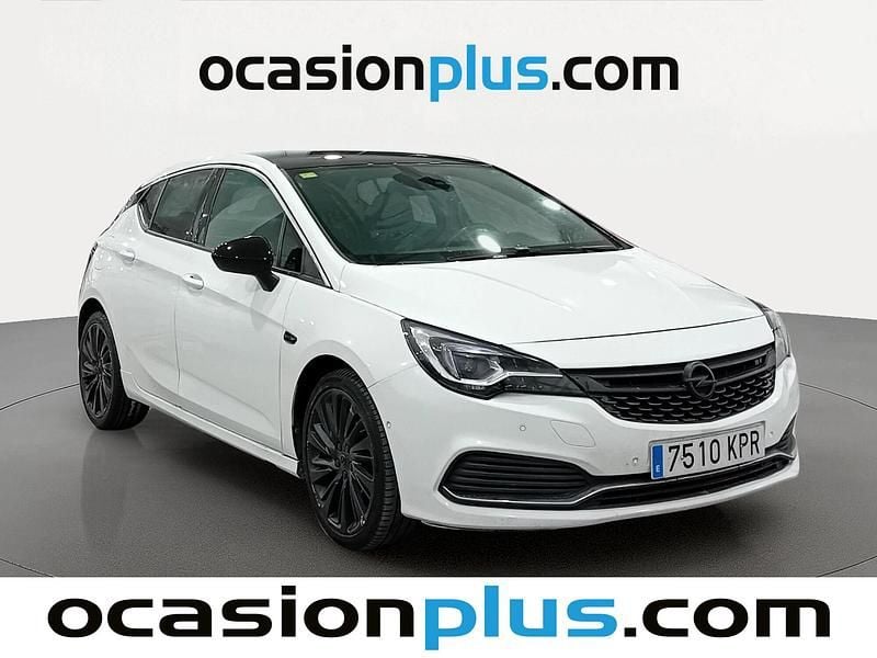 Usado Opel Astra S 200 CV (147 kW) 2018 Blanco