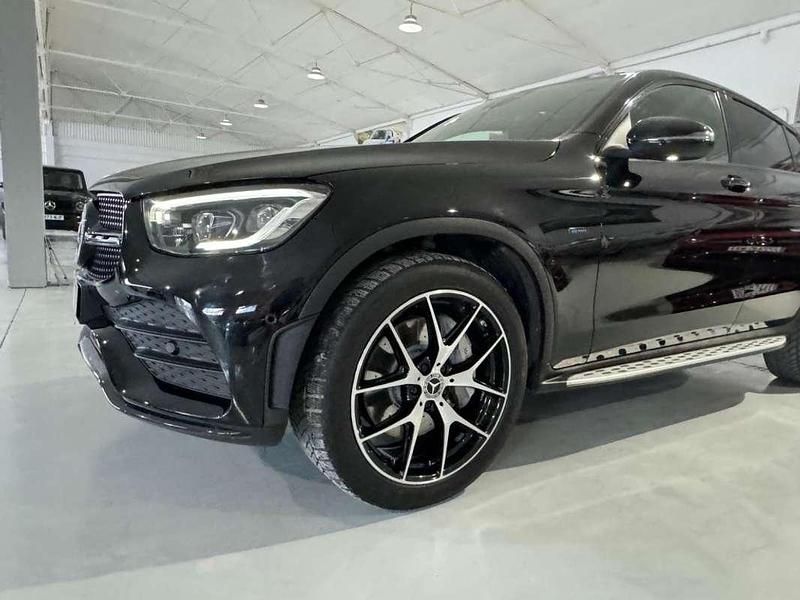 Usado Mercedes GLC300e 306 CV (225 kW) 2021 Negro SUV