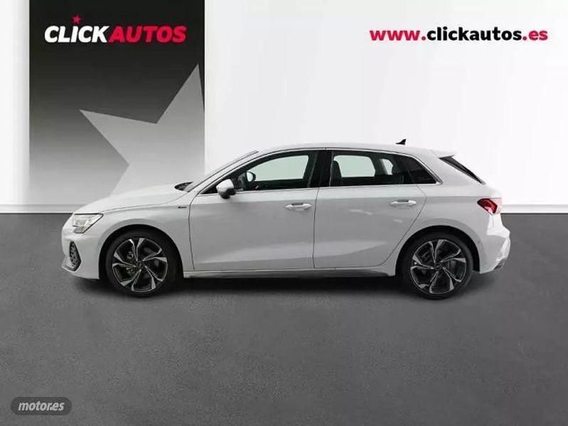 Usado Audi A3 S-Line 116 CV (85 kW) 2025 Blanco Berlina