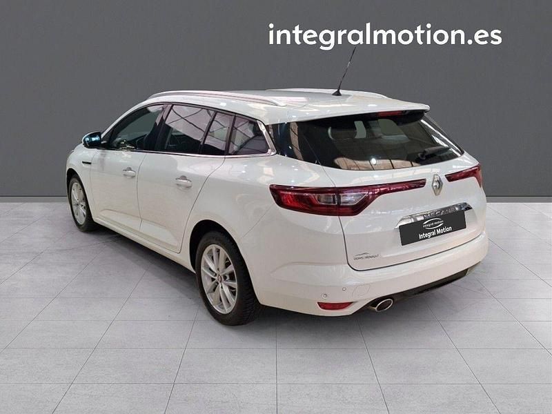 Usado Renault Mégane IV Intens 115 CV (84 kW) 2020 Blanco