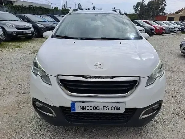 Usado Peugeot 2008 Access 82 CV (60 kW) 2015 Blanco SUV