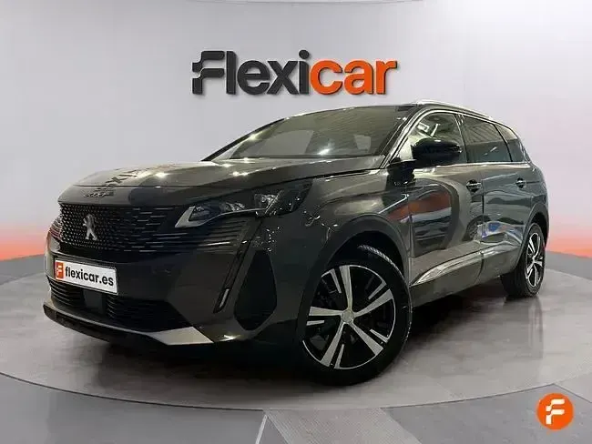 Käytetty Peugeot 5008 GT 130 HP (95 kW) 2023 Harmaa Katumaasturi