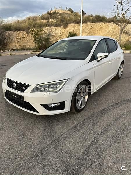 Usado Seat Leon FR 150 CV (110 kW) 2015 Blanco Berlina