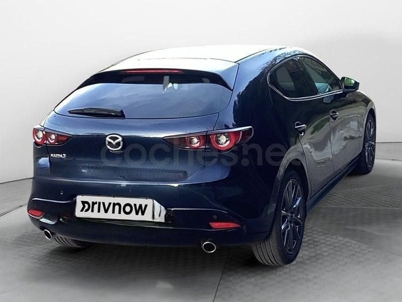 Usado Mazda 3 122 HP (89 kW) 2023 Azul Sedan