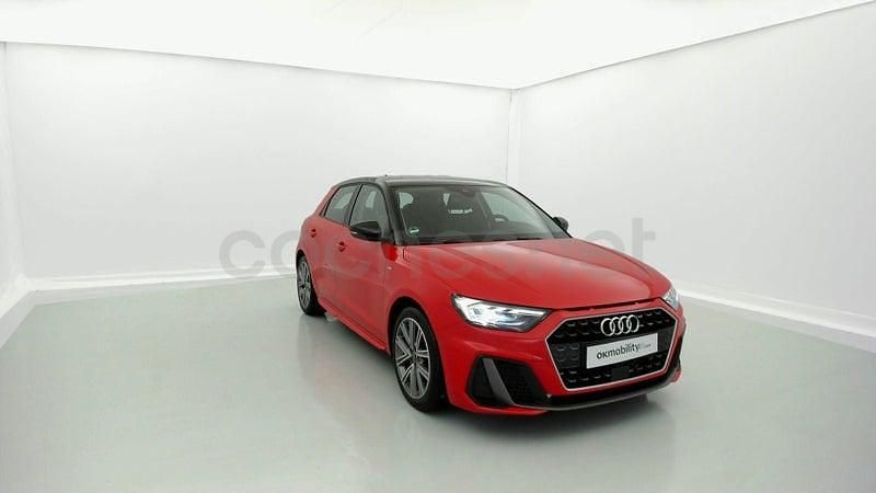 Usado Audi A1 Sportback 110 CV (80 kW) 2022 Rojo Utilitario