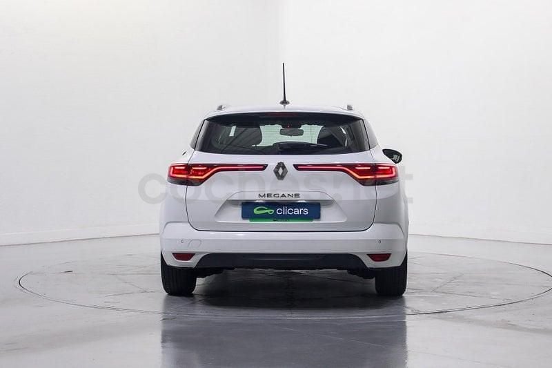 Usado Renault Mégane GrandTour Intens 115 CV (84 kW) 2022 Blanco Familiar