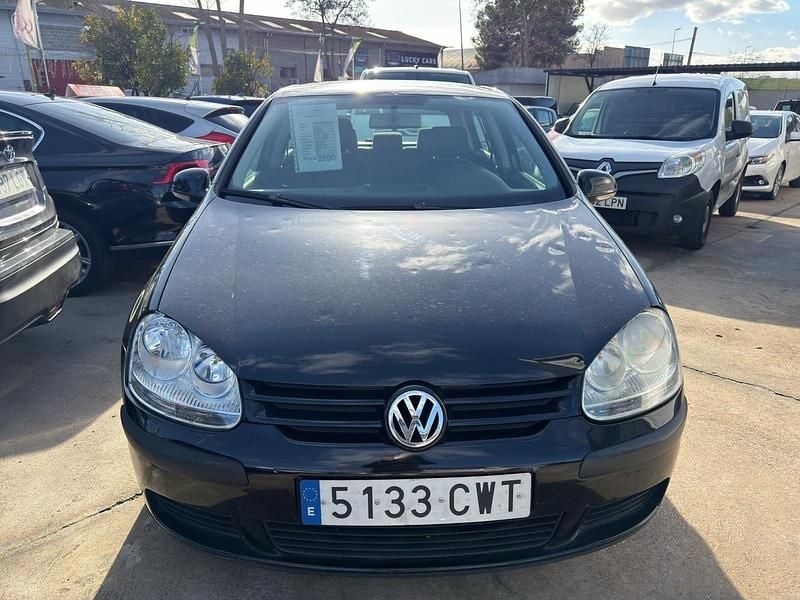 Negro Usado 2004 VW Golf IV Utilitario | 2850 € (Precio justo) - Imagen 1/4