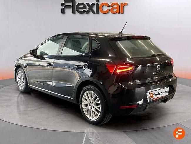Usado Seat Ibiza Style Plus 95 CV (69 kW) 2018 Negro Berlina
