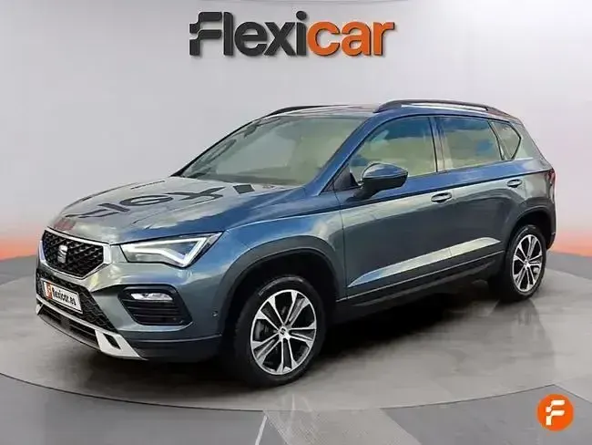 Usado Seat Ateca Style 150 CV (110 kW) 2021 Gris / plata SUV