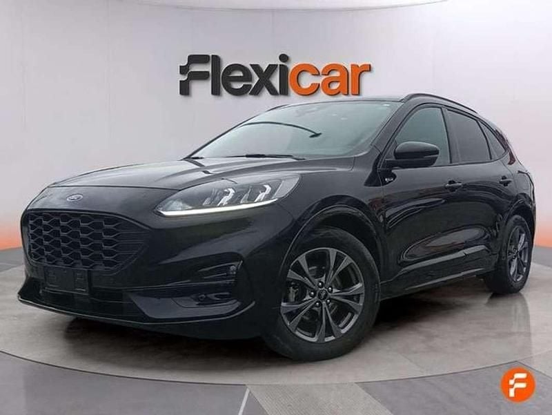 Usado Ford Kuga ST-Line 120 HP (88 kW) 2024 Preto SUV