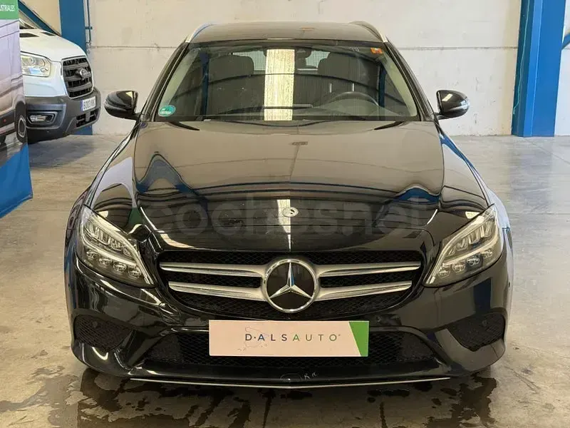Usado Mercedes C300e 306 CV (225 kW) 2021 Negro Familiar