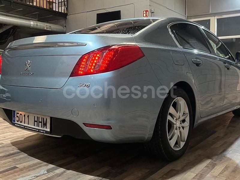 Usado Peugeot 508 Allure 163 CV (119 kW) 2012 Azul Berlina