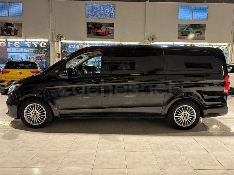 Usado Mercedes V220 Avantgarde 163 CV (119 kW) 2022 Negro Monovolumen