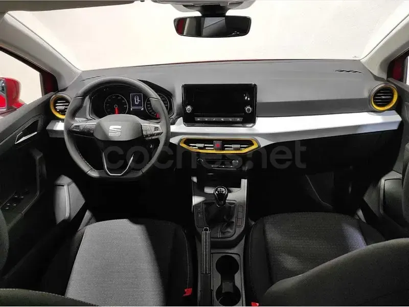 Usado Seat Ibiza Style 116 CV (85 kW) 2022 Rojo Utilitario
