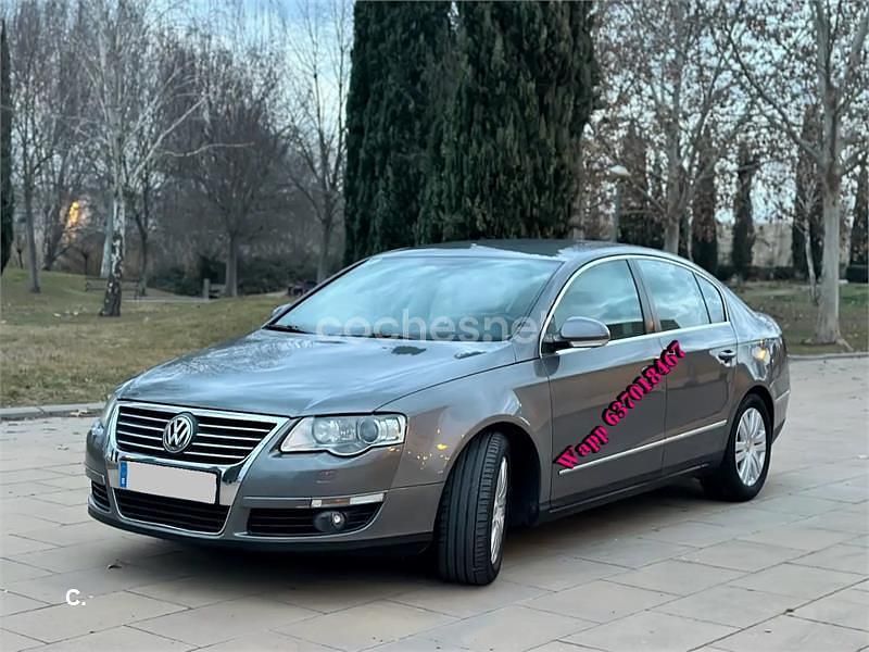 Gris / plata Usado 2008 VW Passat Highline Berlina | 8300 € (Precio justo) - Imagen 1/1