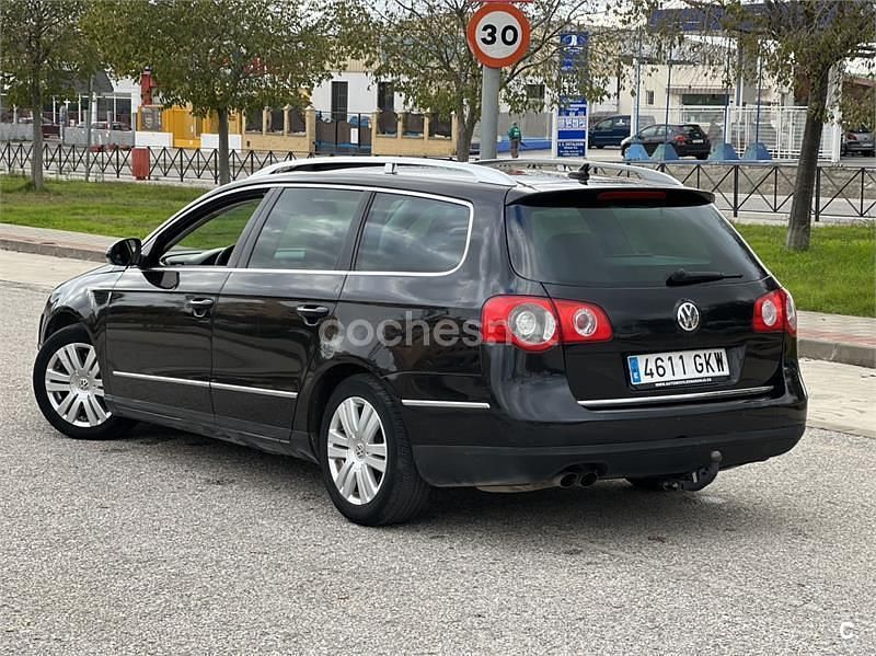 Negro Usado 2009 VW Passat Highline Familiar | 3500 € (Buen precio) - Imagen 1/4