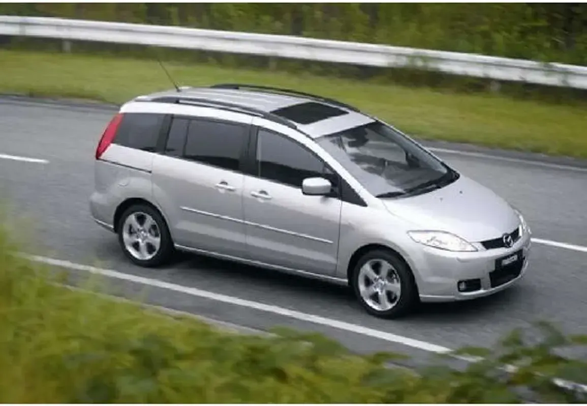 Usado Mazda 5 Sportive 143 CV (105 kW) 2006 Plateado Monovolumen