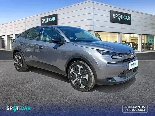 Usado Citroën C4 136 CV (100 kW) 2025 Gris SUV