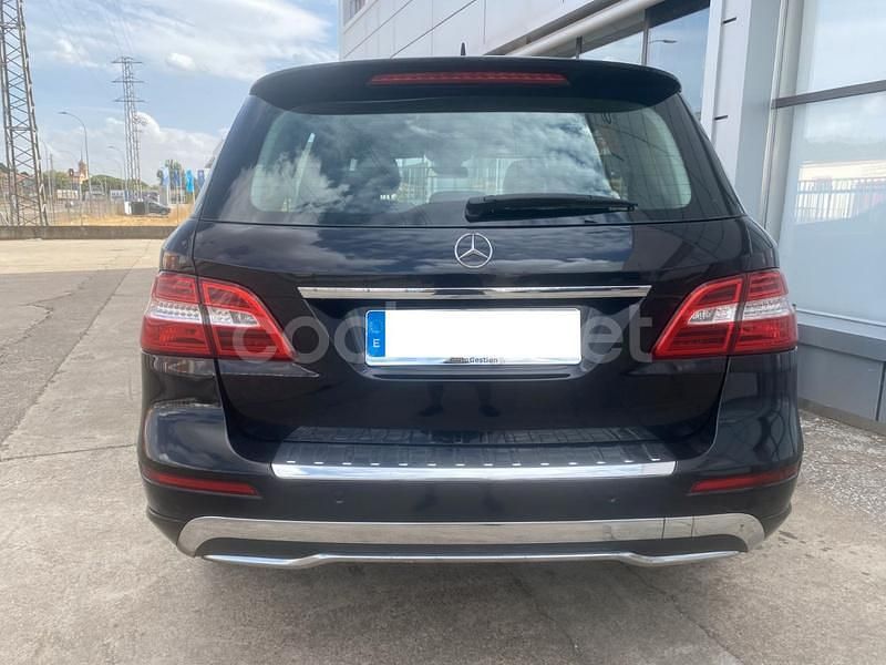 Usado Mercedes ML250 204 CV (150 kW) 2016 Negro SUV