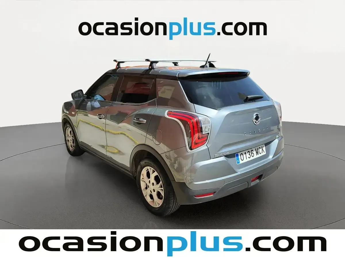Usado SsangYong Tivoli 128 CV (94 kW) 2022 Gris SUV