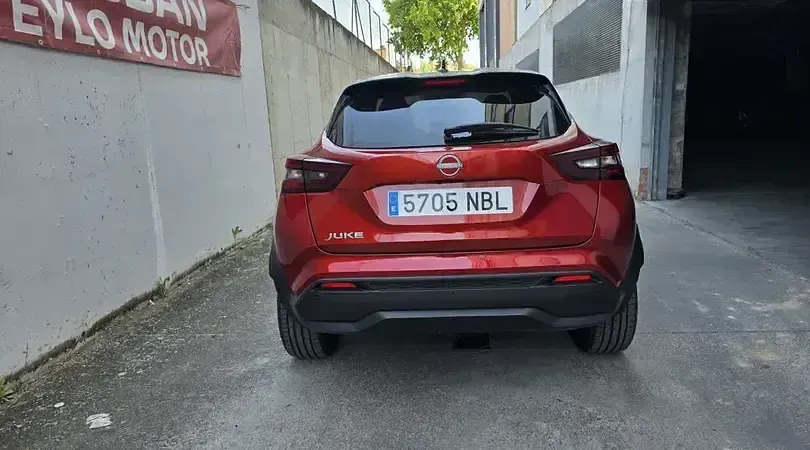 Usado Nissan Juke Tekna 114 CV (83 kW) 2025 Fuji sunset black metalizado SUV