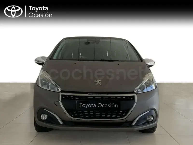 Usado Peugeot 208 GT-line 110 CV (80 kW) 2015 Gris / plata Utilitario