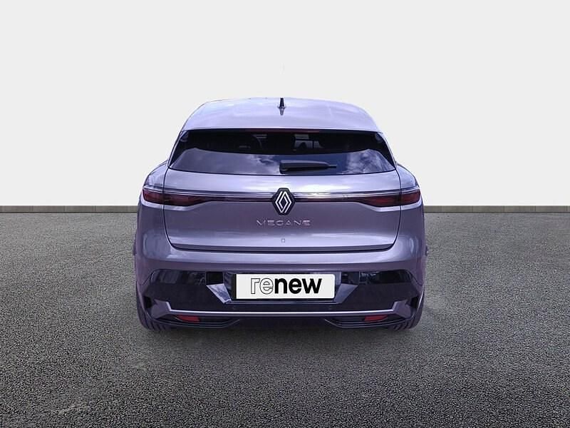 Usado Renault Mégane Techno 96 kW (131 CV) 2022 Gris Berlina