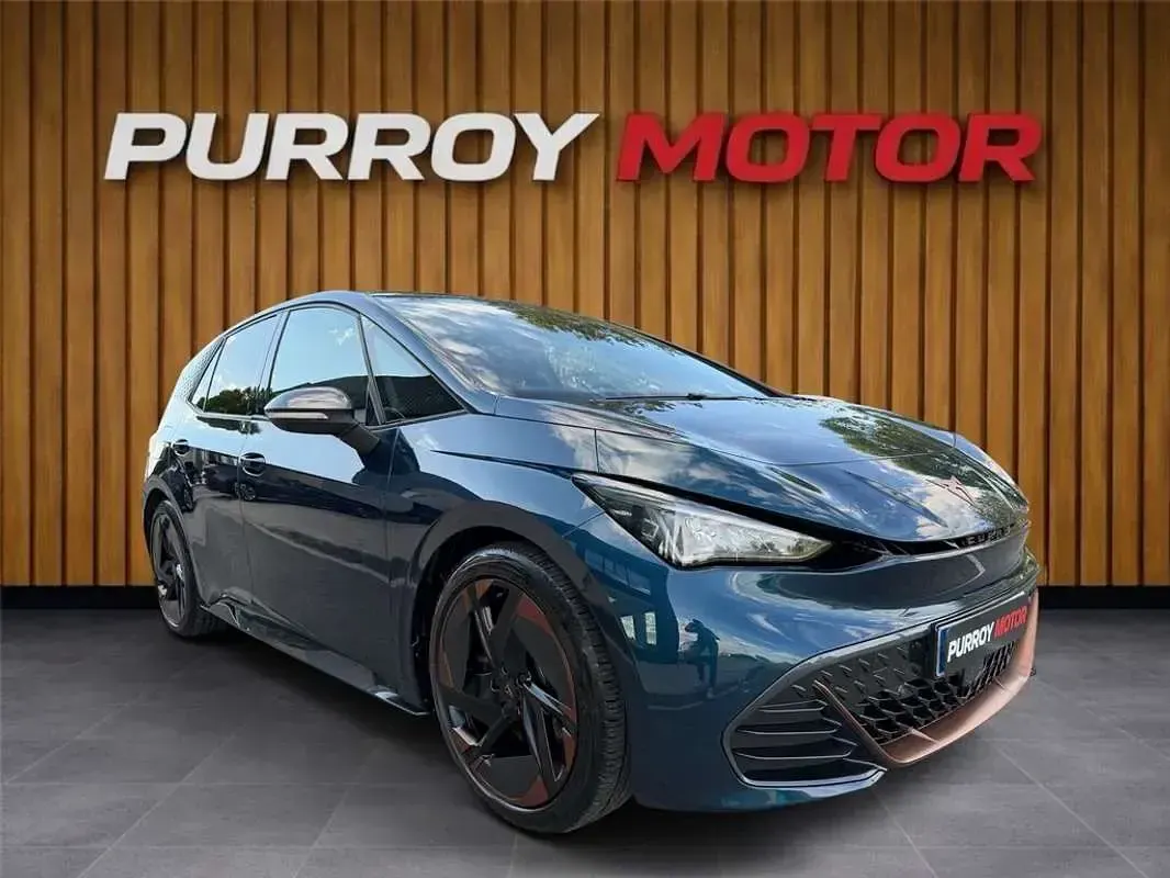 Usado Cupra Born e-Boost 169 kW (230 CV) 2022 Verde Utilitario