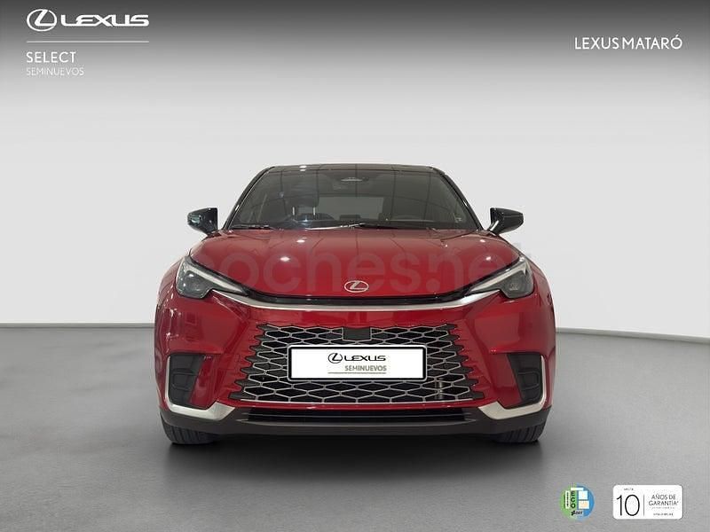 Usado Lexus LBX 136 CV (100 kW) 2024 Rojo SUV
