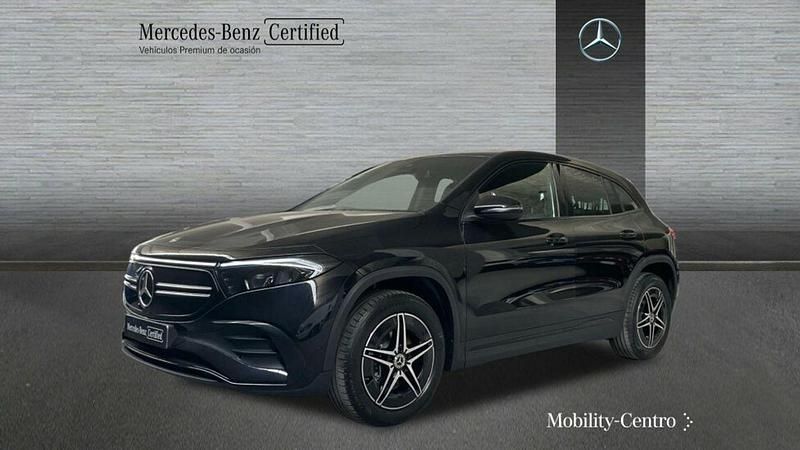 Kosmosblack met. Usado 2023 Mercedes EQA250+ AMG line SUV | 42.073 € (Caro) - Imagen 1/4