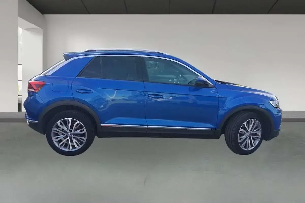 Usado VW T-Roc Advance 150 CV (110 kW) 2018 Azul SUV