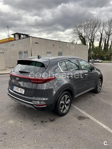 Gris / plata Usado 2018 Kia Sportage SUV | 15.500 € (Precio justo) - Imagen 1/4