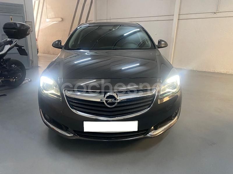 Gris / plata Usado 2016 Opel Insignia Excellence Berlina | 7800 € (Buen precio) - Imagen 1/4