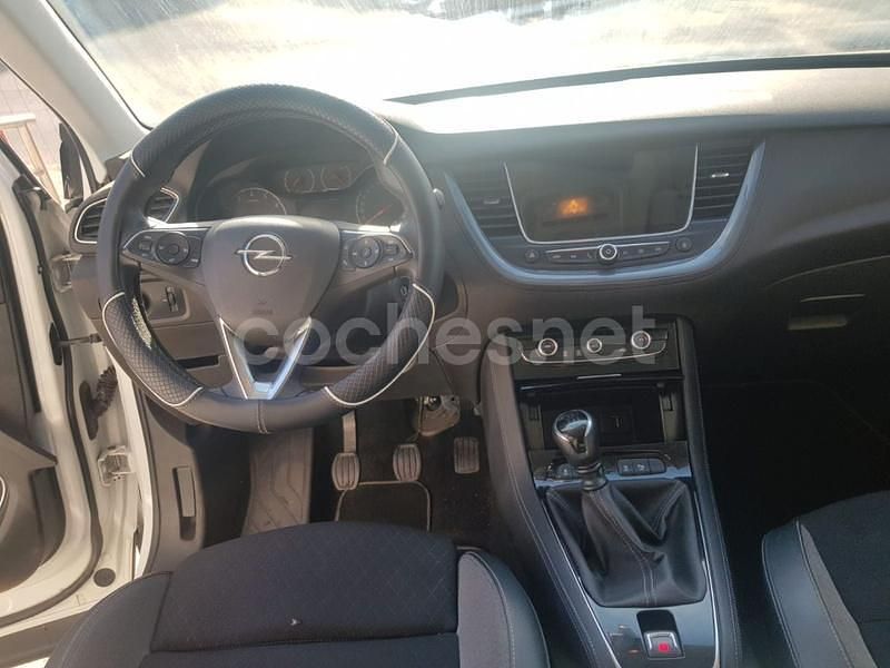 Usado Opel Grandland X Design Edition 130 CV (95 kW) 2018 Blanco SUV
