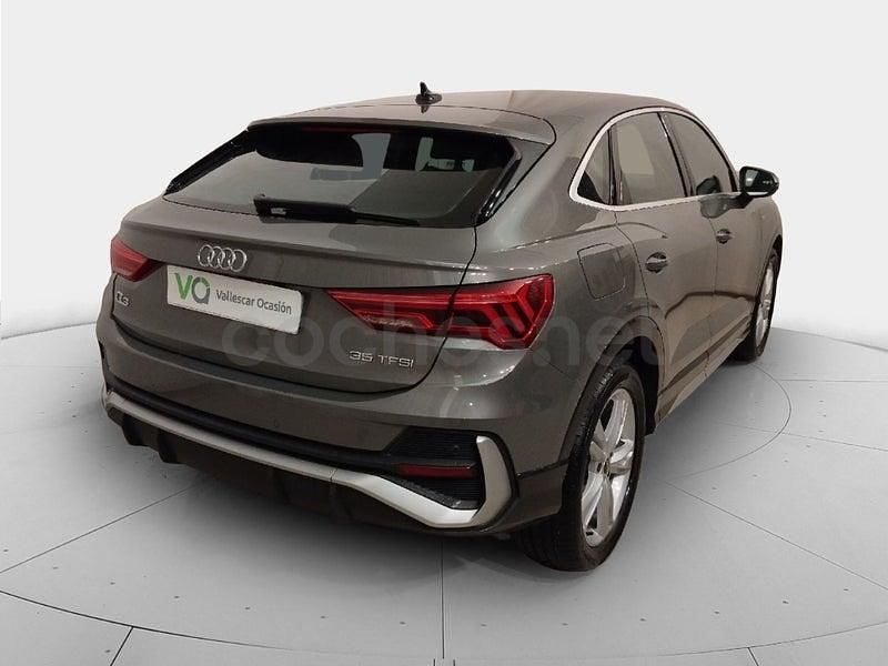 Usado Audi Q3 Sportback S-Line 150 CV (110 kW) 2021 Gris / plata SUV
