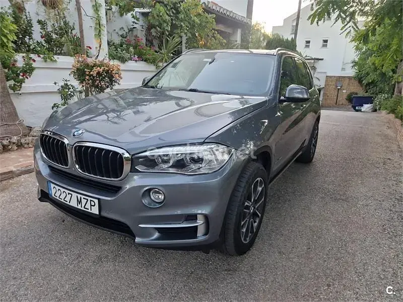 Usado BMW X5 Comfort Edition 245 CV (180 kW) 2014 Gris / plata SUV
