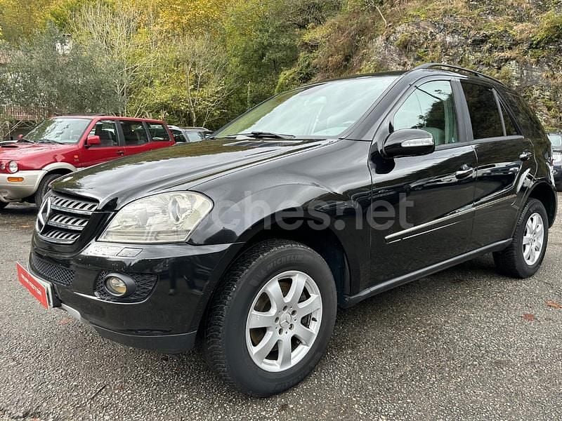 Usado Mercedes ML320 224 CV (164 kW) 2005 Negro SUV
