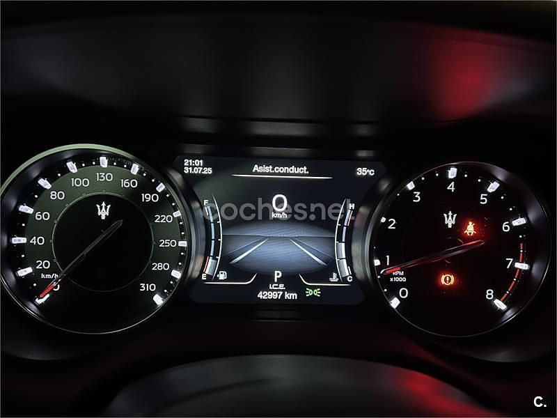 Usado Maserati Ghibli 330 CV (242 kW) 2021 Negro Berlina