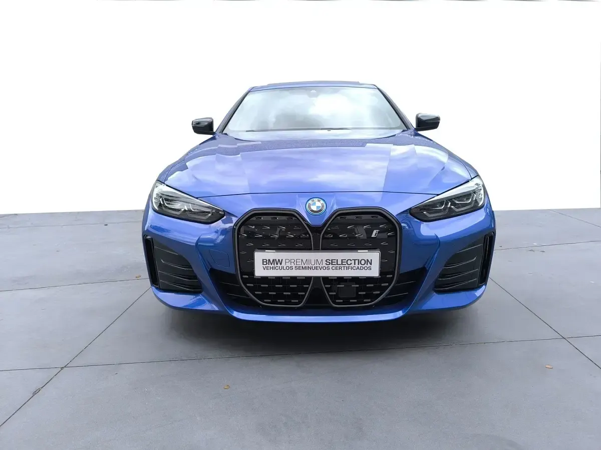Usado BMW i4 Comfort Edition 250 kW (340 CV) 2024 Azul Berlina