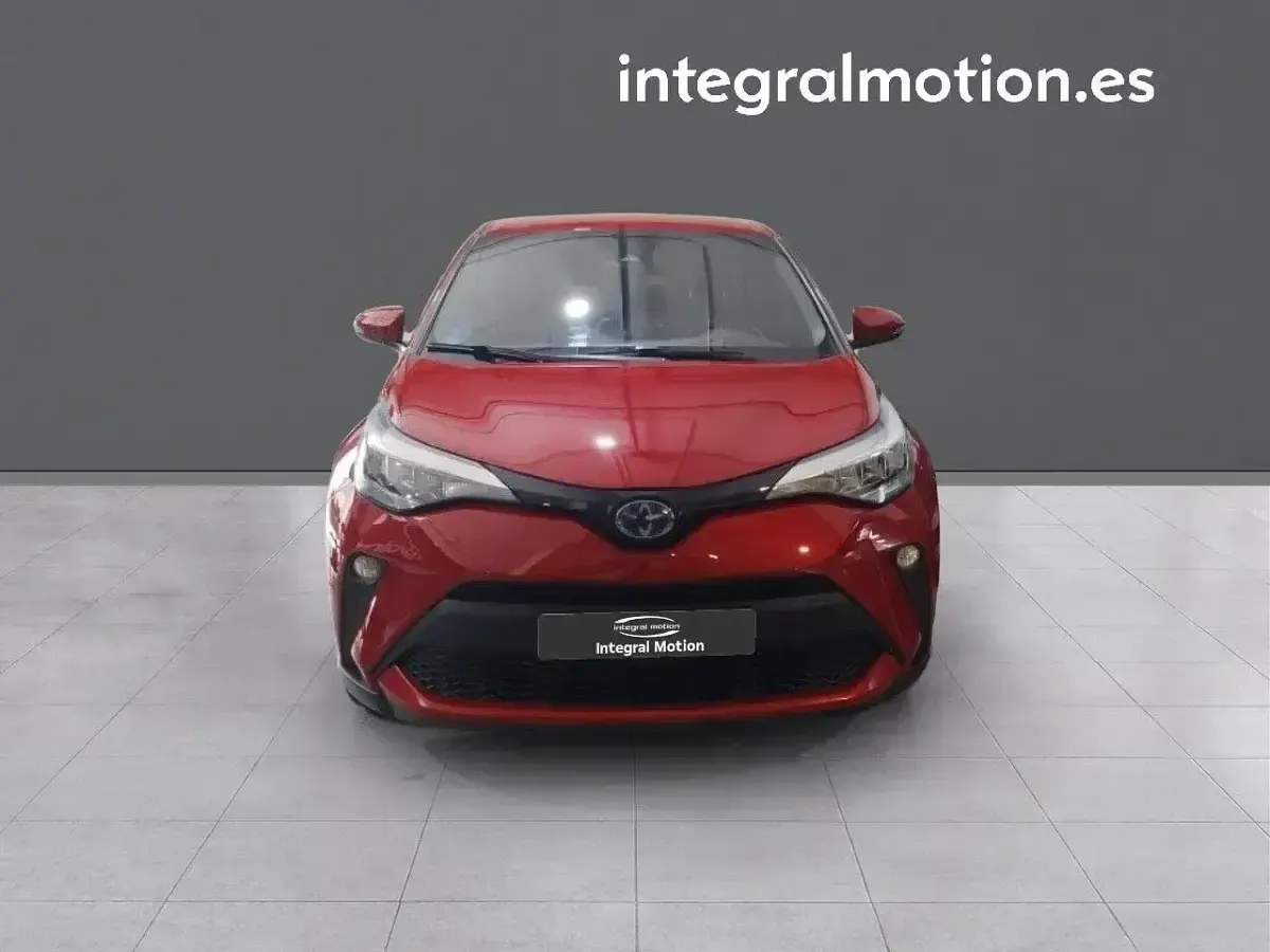 Usado Toyota C-HR Advance 122 CV (89 kW) 2022 Rojo SUV