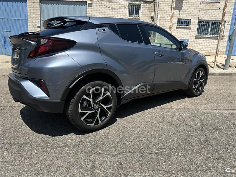 Gris / plata Usado 2021 Toyota C-HR Advance SUV | 19.000 € (Super precio) - Imagen 1/4