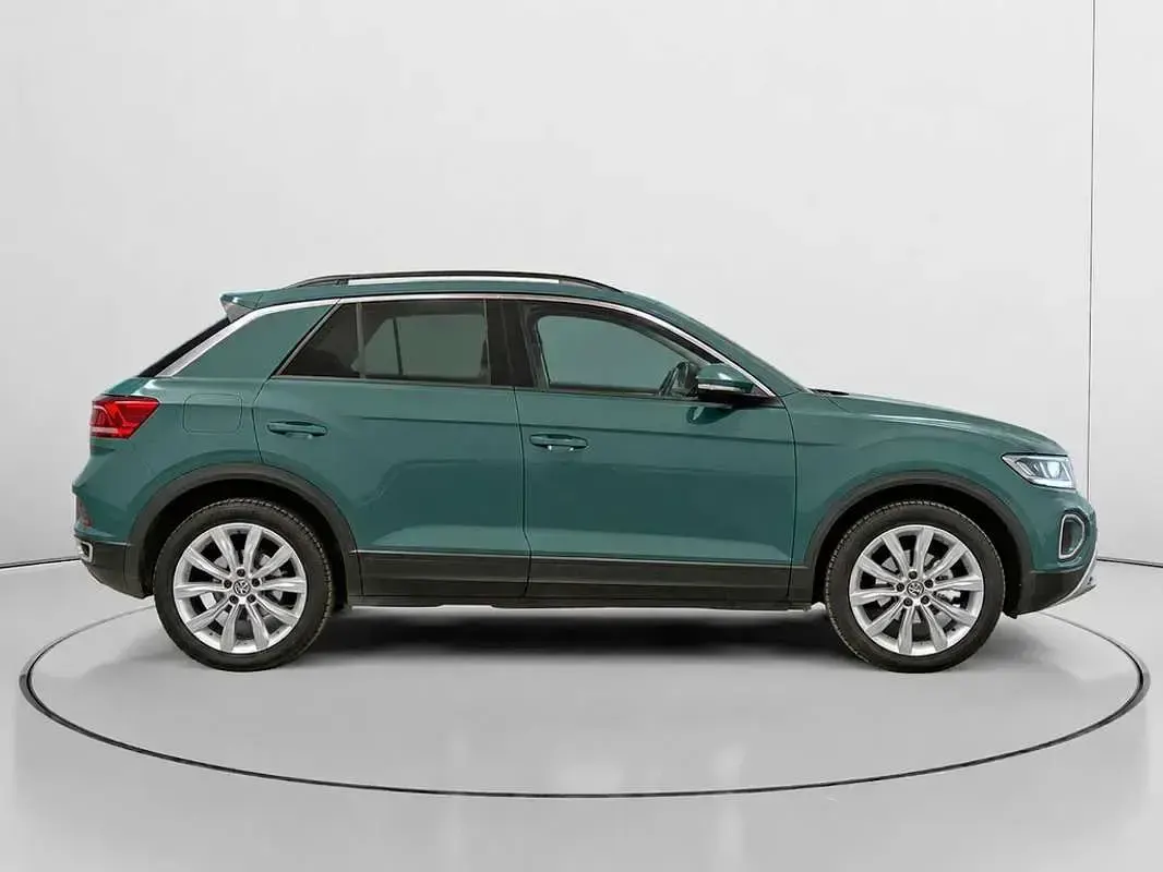 Usado VW T-Roc Life 150 CV (110 kW) 2022 Azul SUV