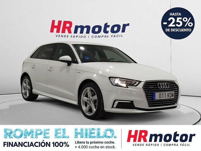 Usado Audi A3 e-tron Design 204 CV (150 kW) 2017 Blanco Utilitario