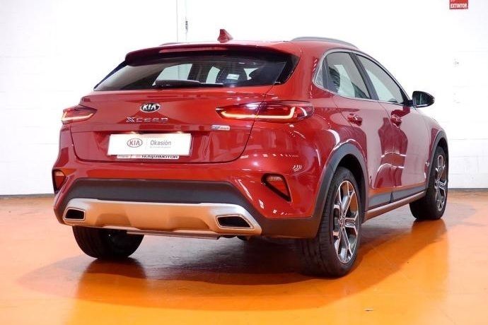 Usado Kia XCeed 141 CV (103 kW) 2020 Rojo SUV