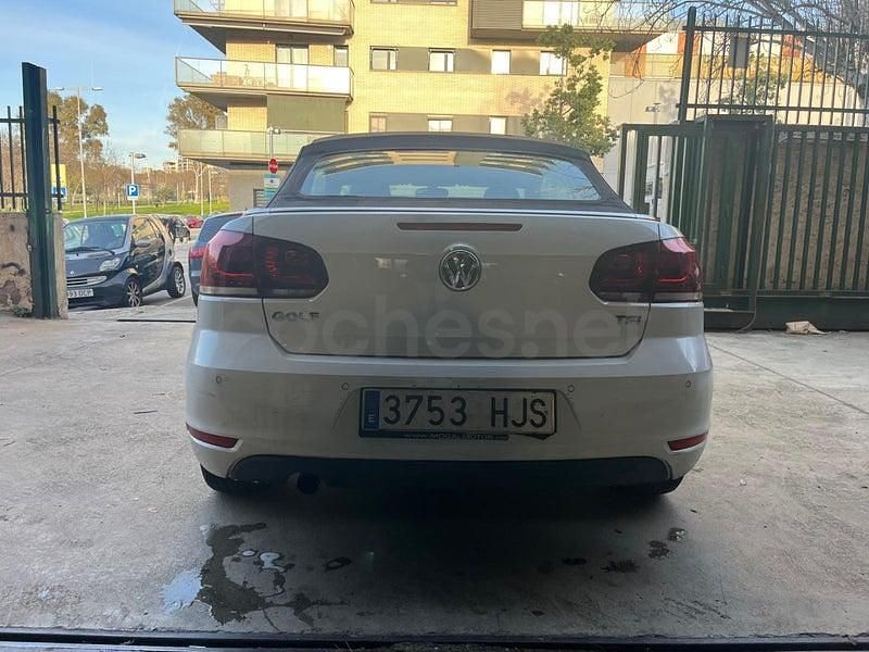 Usado VW Golf Cabriolet 105 CV (77 kW) 2012 Blanco Descapotable