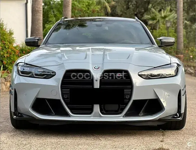 Usado BMW M3 510 CV (375 kW) 2023 Gris / plata Familiar