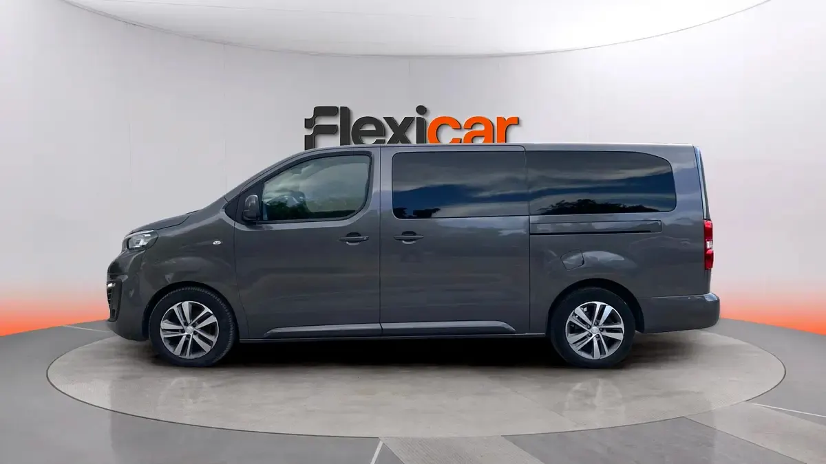 Usado Peugeot Traveller Active 150 CV (110 kW) 2018 Gris Monovolumen