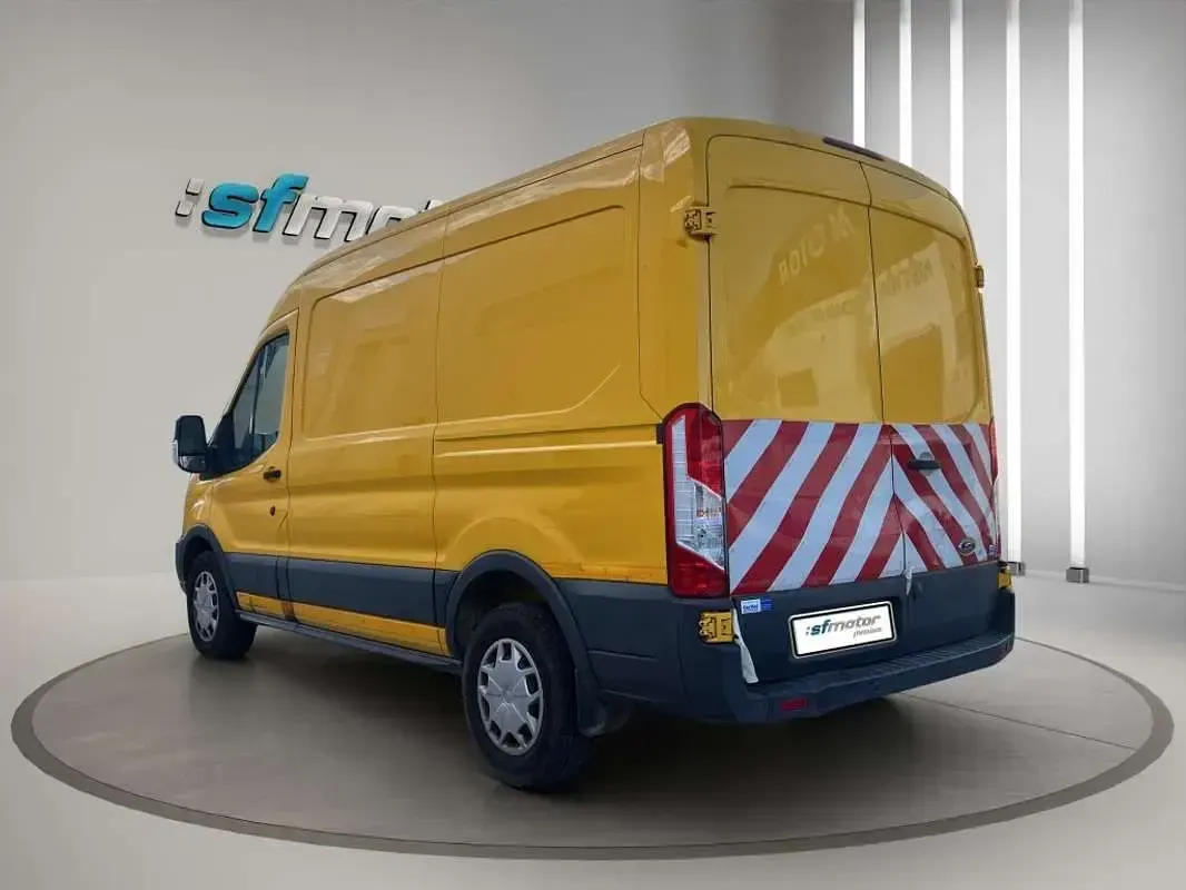 Usado Ford Transit Trend 131 CV (96 kW) 2017 Amarillo Van