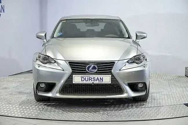 Usado Lexus IS300h Executive Line 224 CV (164 kW) 2016 Gris Berlina