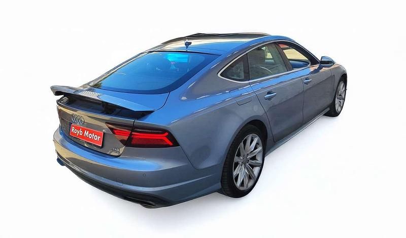 Usado Audi A7 Sportback 218 CV (160 kW) 2015 Gris Utilitario